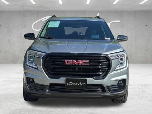 Used 2023 GMC Terrain SLT w/ Tech Package FWD image 23