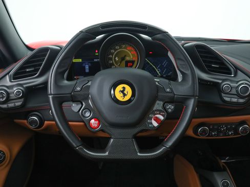 Certified 2019 Ferrari 488 GTB image 6
