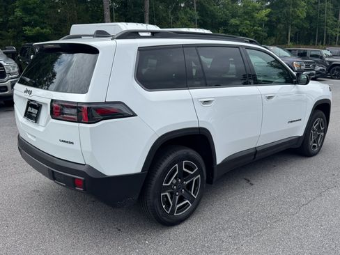 New 2026 Jeep Cherokee Laredo AWD/4WD image 4