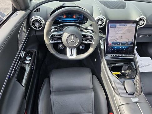 Used 2022 Mercedes-Benz SL 63 AMG 4MATIC image 9