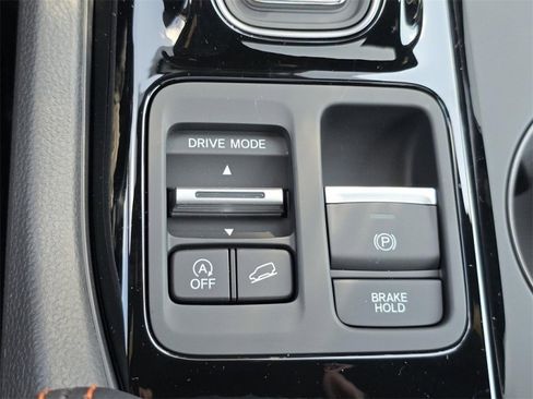 New 2025 Honda Pilot TrailSport image 14