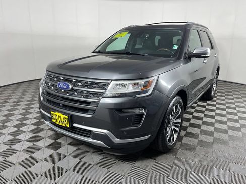 Used 2018 Ford Explorer Platinum AWD/4WD image 1