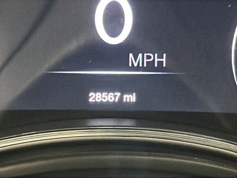 Used 2019 Jeep Grand Cherokee Limited AWD/4WD image 10