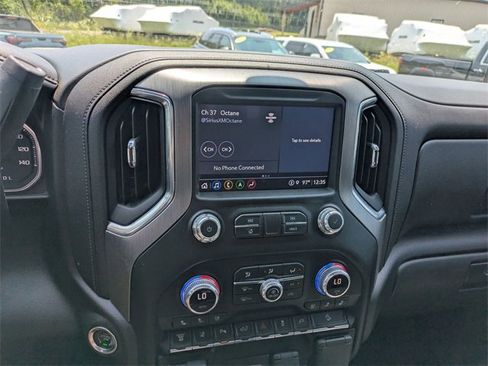 Used 2022 GMC Sierra 2500 Denali image 20