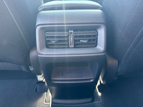 Used 2023 Honda CR-V EX image 18