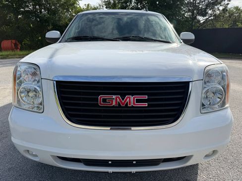 Used 2010 GMC Yukon SLT w/ SLT-2 Equipment Package RWD image 8