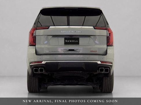 Used 2026 GMC Yukon Denali w/ Sun & Power Step Package AWD/4WD image 12