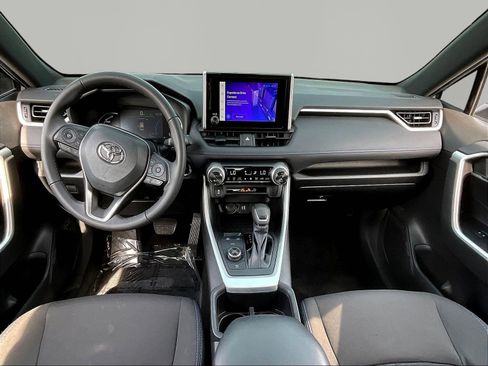 Used 2023 Toyota RAV4 SE AWD/4WD image 7