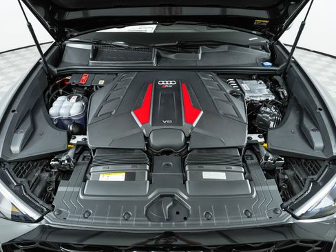 New 2026 Audi RS Q8 performance image 47