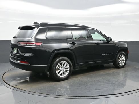 Used 2024 Jeep Grand Cherokee L Laredo image 6