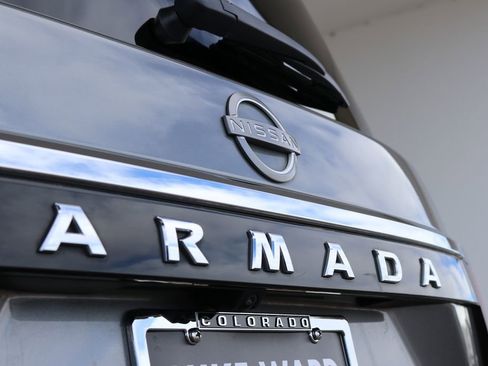 Used 2024 Nissan Armada SL image 31