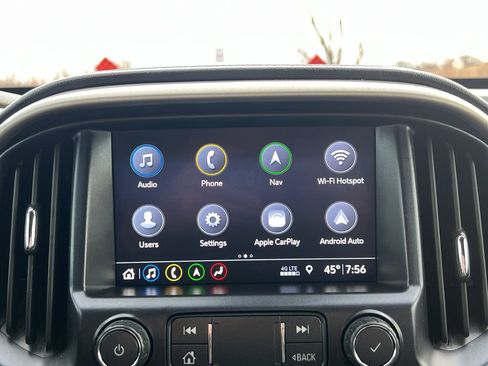 Used 2021 GMC Canyon Denali image 22