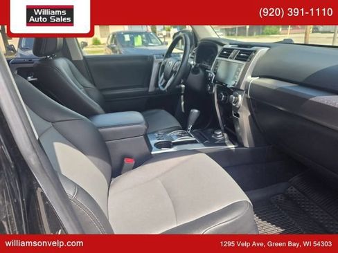Used 2021 Toyota 4Runner SR5 Premium w/ Moonroof Package AWD/4WD image 19