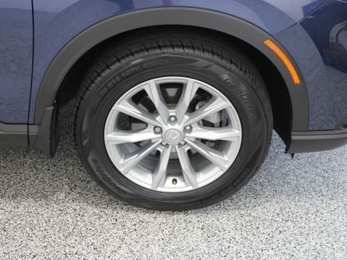 Used 2025 Honda CR-V EX image 5