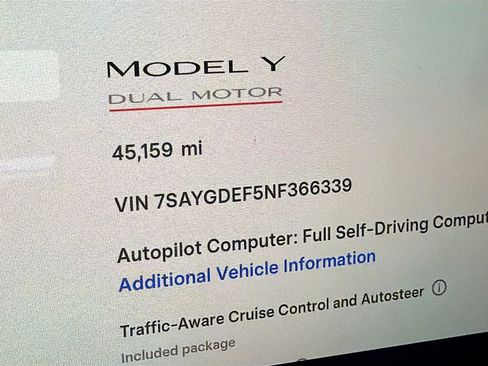 Used 2022 Tesla Model Y Performance AWD/4WD image 19