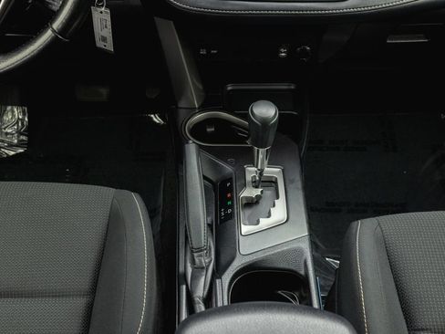 Used 2018 Toyota RAV4 XLE w/ All Weather Liner Package FWD image 31