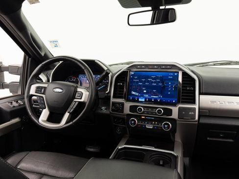 Used 2022 Ford F250 Lariat w/ Tremor Off-Road Package image 33