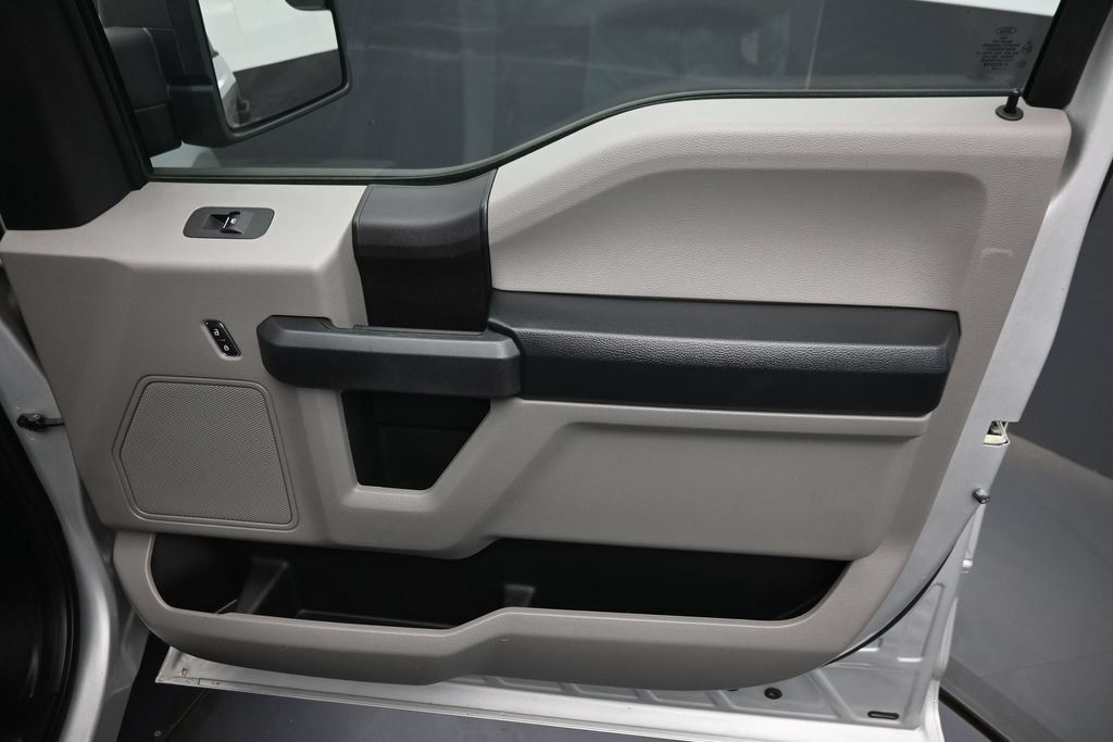 Used 2018 Ford F150 XL w/ Equipment Group 101A Mid AWD/4WD image 26