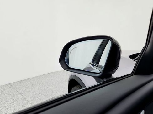 New 2026 Volvo XC40 B5 Plus w/ Protection Package Premier image 27