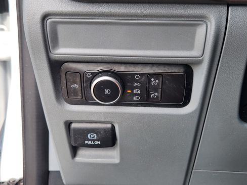 Used 2024 Ford F150 XLT RWD image 22