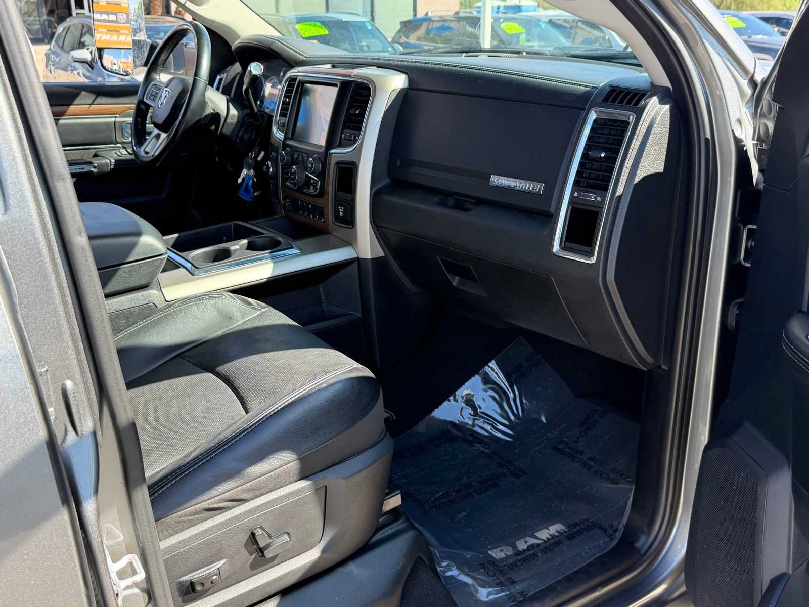 Used 2013 RAM 3500 Laramie w/ Cold Weather Group AWD/4WD image 29