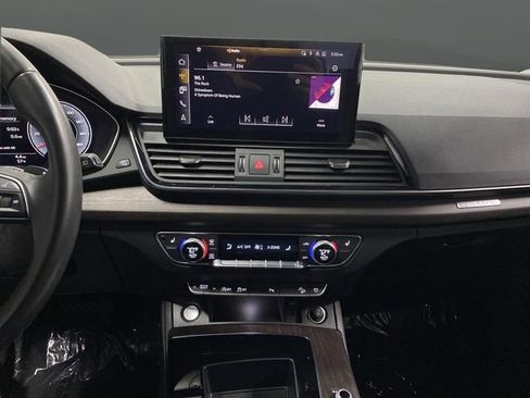Used 2023 Audi Q5 2.0T Premium Plus image 9
