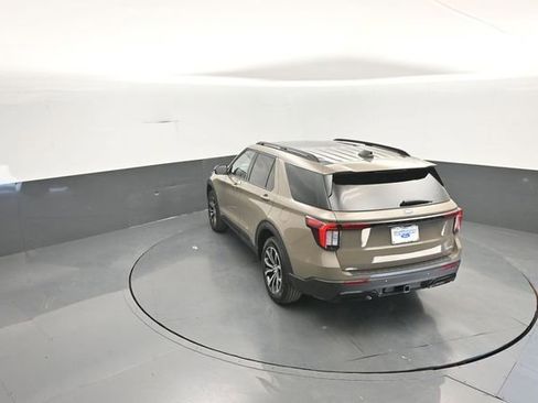New 2026 Ford Explorer ST-Line AWD/4WD image 29
