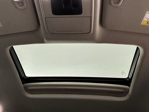 Used 2023 Honda Accord EX image 28