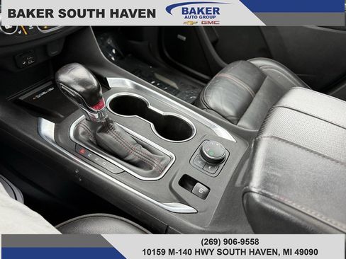 Used 2022 Chevrolet Traverse RS image 26
