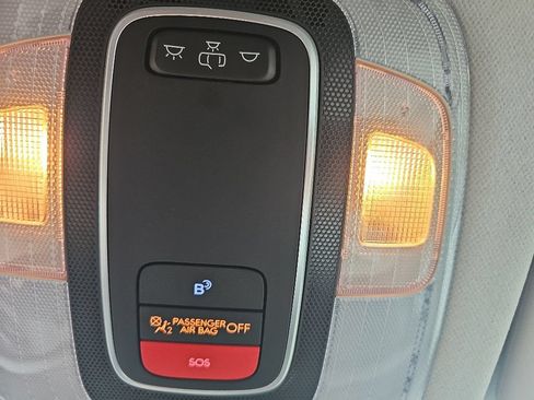 Used 2025 Hyundai Kona SEL FWD image 24