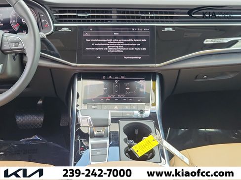 Used 2025 Audi Q7 3.0T Premium AWD/4WD image 21