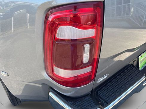 Used 2024 RAM 3500 Tradesman w/ Chrome Appearance Group image 32