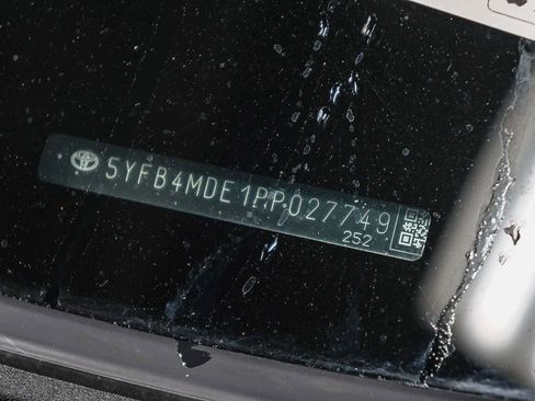 Certified 2023 Toyota Corolla LE w/ Carpet Mat Package (TMS) image 30