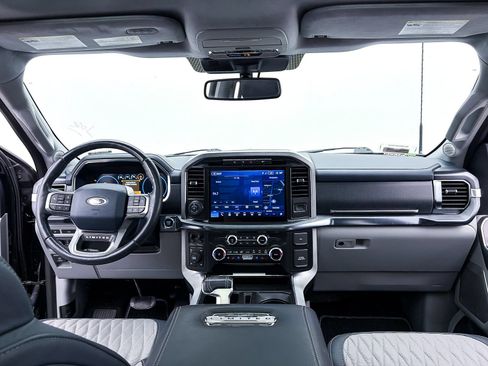 Used 2022 Ford F150 Limited AWD/4WD image 33