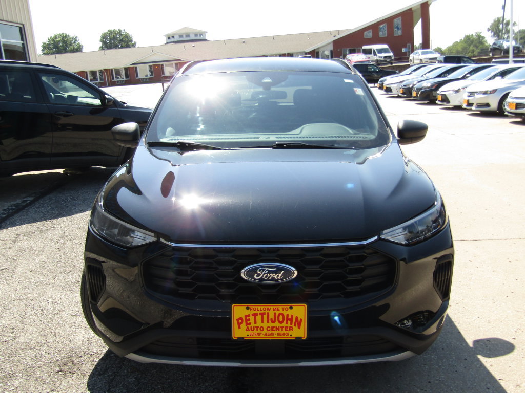 Used 2025 Ford Escape ST-Line AWD/4WD image 13