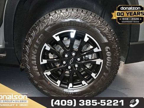 Used 2024 Chevrolet Traverse Z71 AWD/4WD image 14