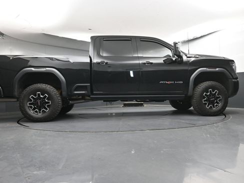 Used 2024 GMC Sierra 2500 AT4X AWD/4WD image 26