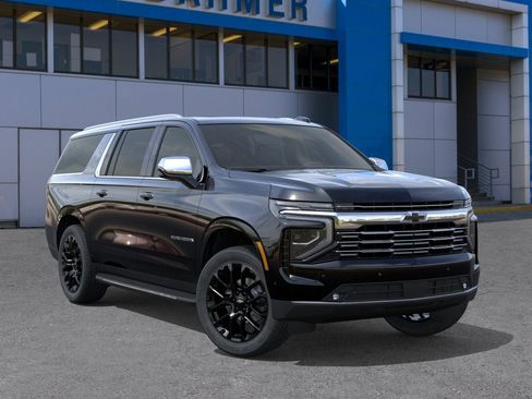 New 2026 Chevrolet Suburban Premier w/ Sun And Tow Package AWD/4WD image 35