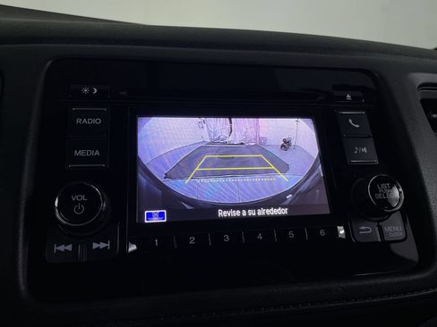 Used 2021 Honda HR-V LX image 15