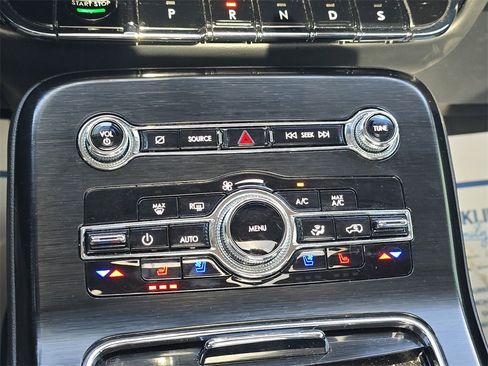 Used 2022 Lincoln Nautilus Reserve w/ Equipment Group 201A image 19