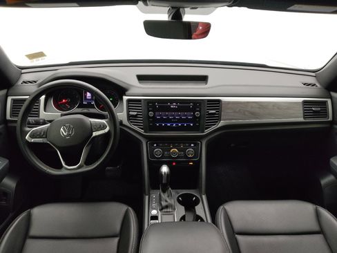 Used 2021 Volkswagen Atlas Cross Sport SE image 22