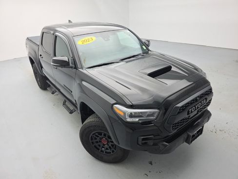 Used 2023 Toyota Tacoma TRD Pro AWD/4WD image 2