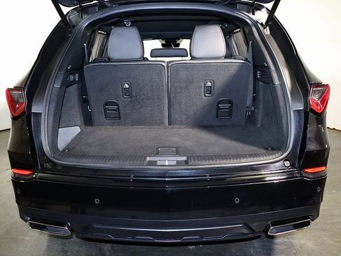 Certified 2023 Acura MDX A-Spec image 31