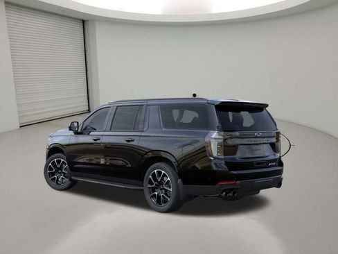 New 2026 Chevrolet Suburban RST w/ Comfort Package AWD/4WD image 3