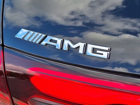 Certified 2025 Mercedes-Benz GLC 43 AMG 4MATIC image 32