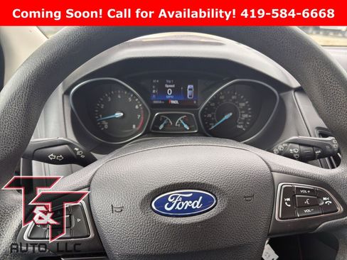Used 2018 Ford Focus SE image 9