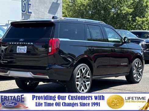 New 2026 Ford Expedition Platinum w/ Platinum Ultimate Package AWD/4WD image 4