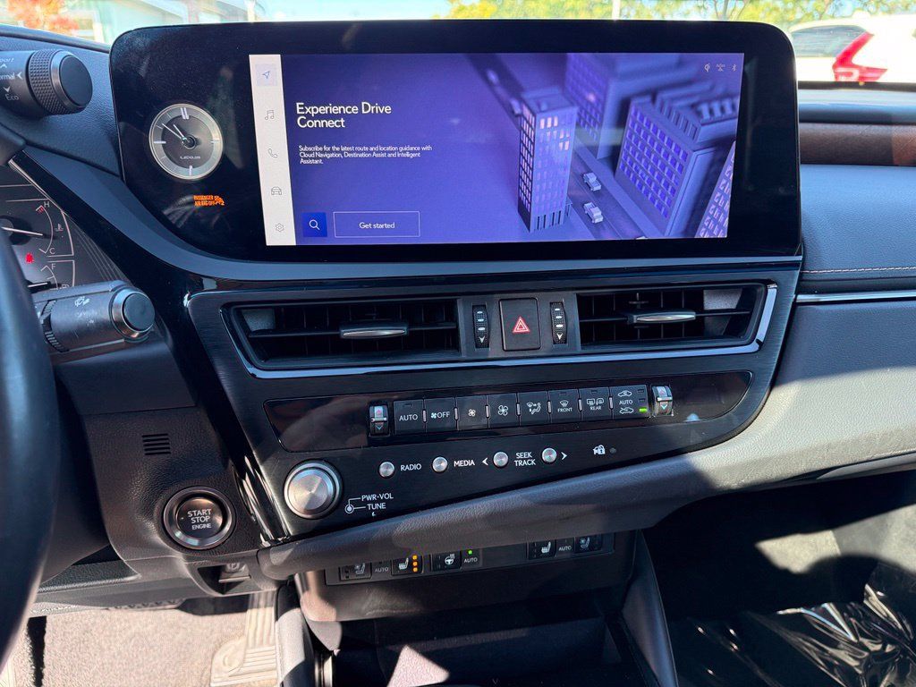 Used 2023 Lexus ES 350 w/ Premium Package FWD image 13