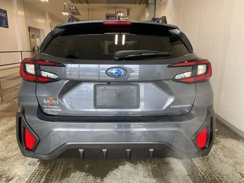 Used 2024 Subaru Crosstrek 2.0i Premium AWD/4WD image 6
