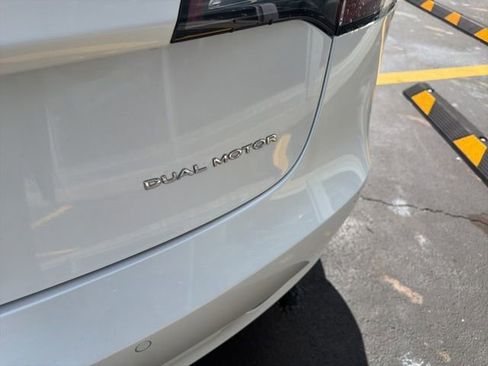 Used 2021 Tesla Model 3 Long Range AWD/4WD image 14